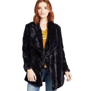 Jack by BB Dakota Elegant Black Faux Fur Jacket Size Small